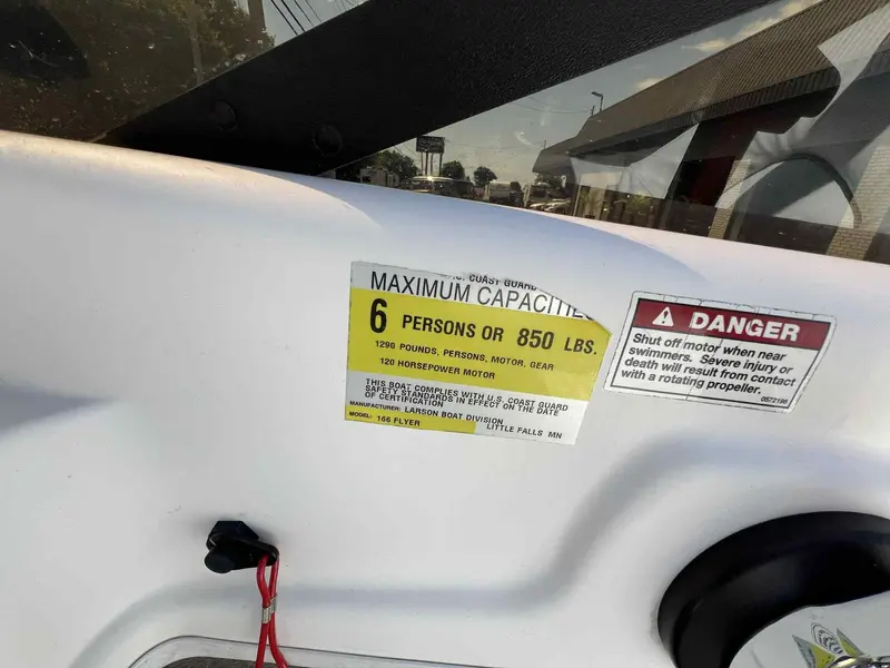 Larson 166 FLYER BR **MOTEUR YAMAHA 115HP!!** 1999