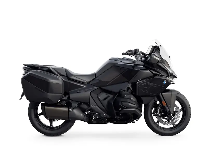 2026 BMW R 1300 RT // Triple Black
