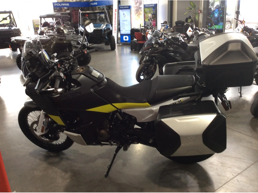 2023 Husqvarna Norden 901 alt