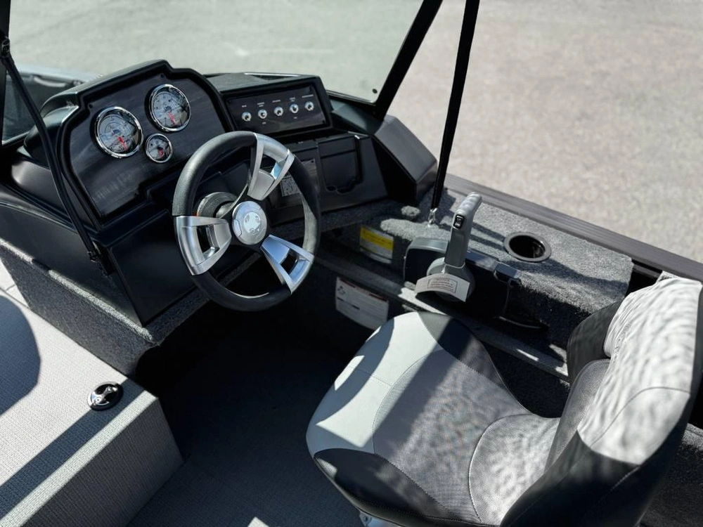 G3 Boats G3 Angler V178f + Remorque + Moteur Yamaha 115hp Vmax Sho 2025 alt