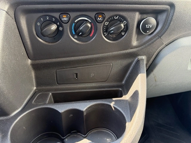 2018 Ford Transit T-150 Cargo Van alt