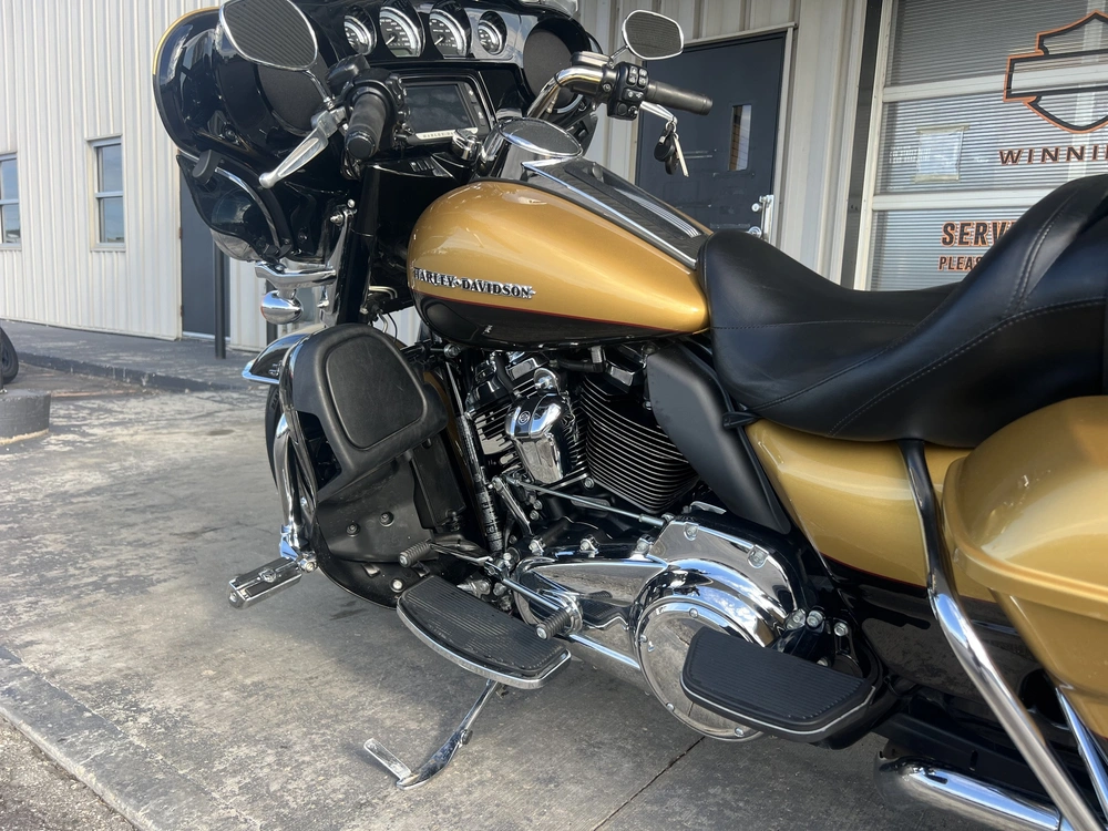 2017 Harley-davidson Ultra Limited alt