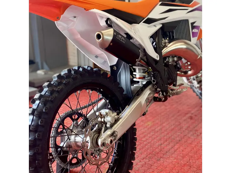 2024 KTM 125 SX thumbnail 9
