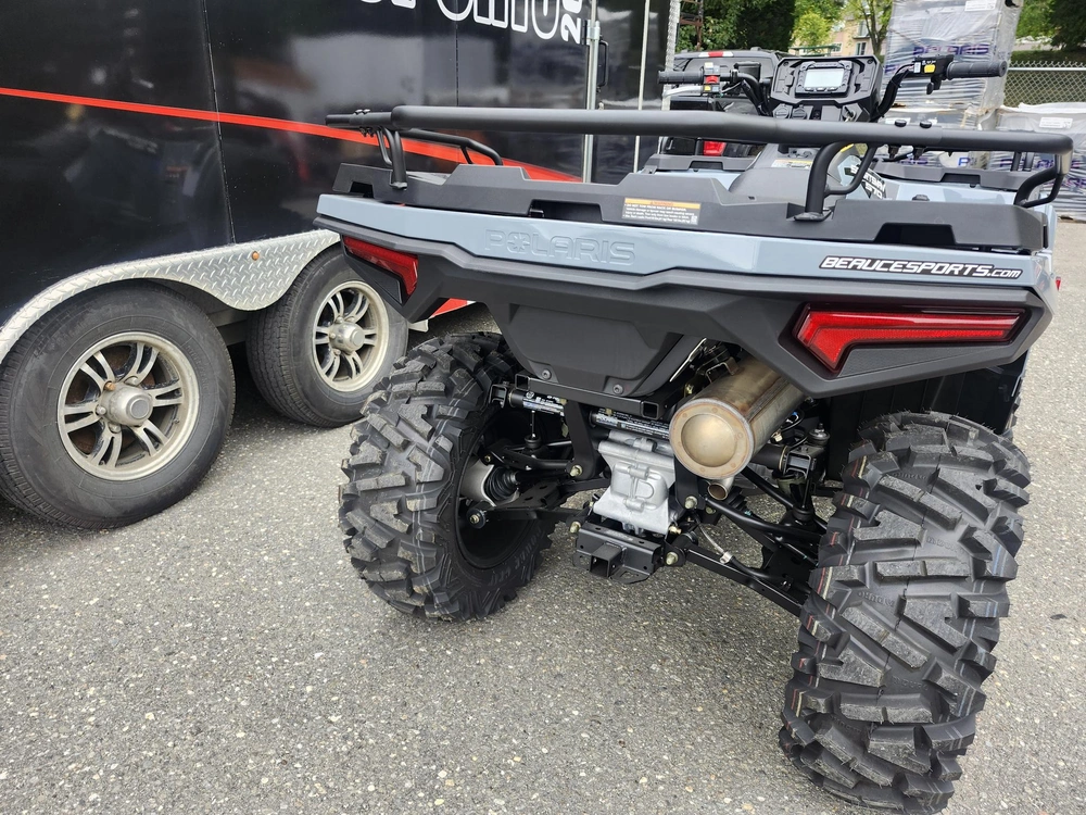 2025 Polaris Sportsman 570 Premium - Storm Gray Direction Assistée - Polaris Ciblé Par Clients Yamaha alt