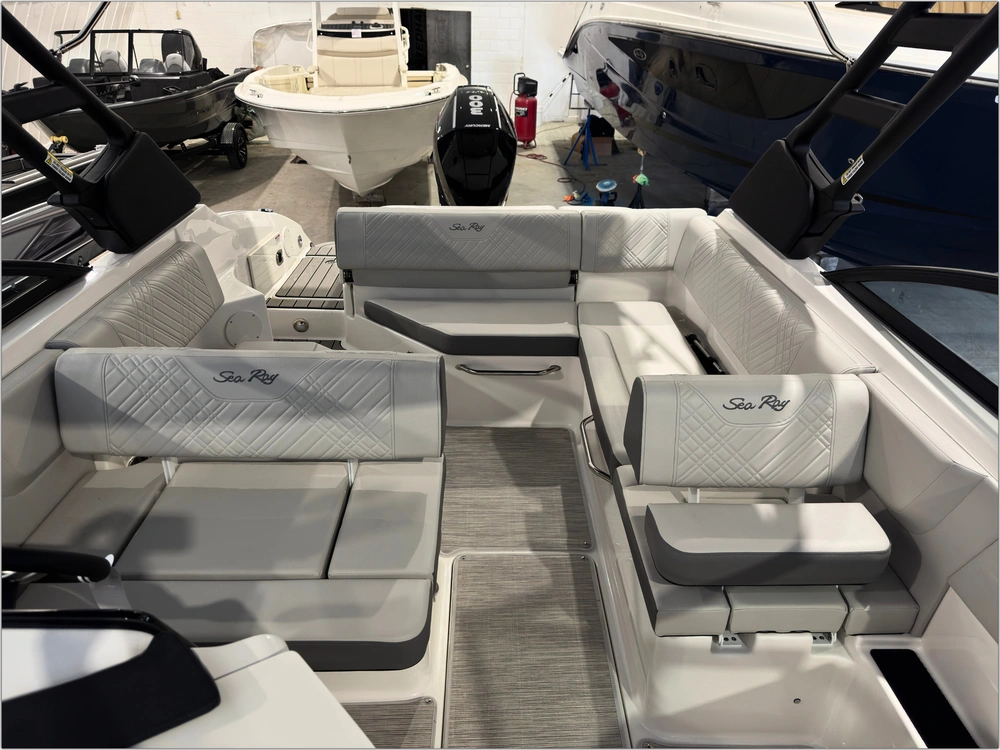 2026 Sea Ray Sdx 250 Outboard alt