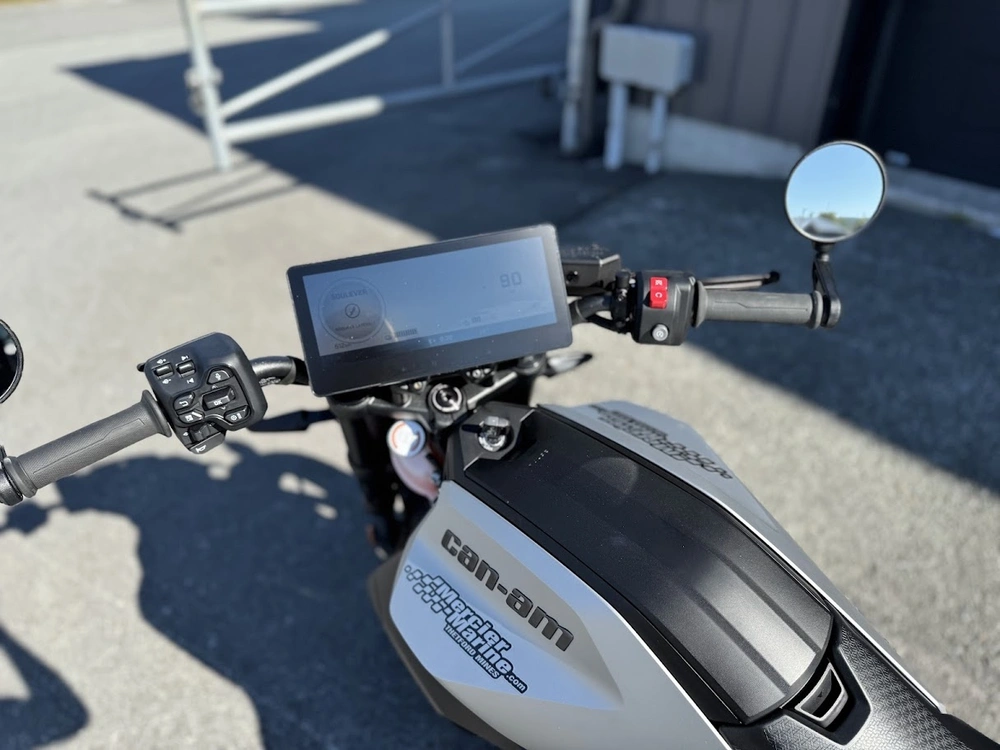 2025 Can-am Pulse '73 alt