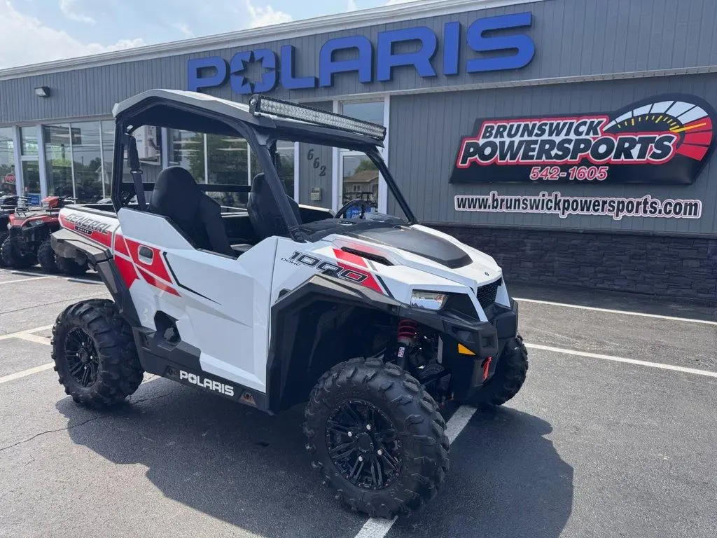 2017 Polaris GENERAL 1000 EPS SPORT WHITE