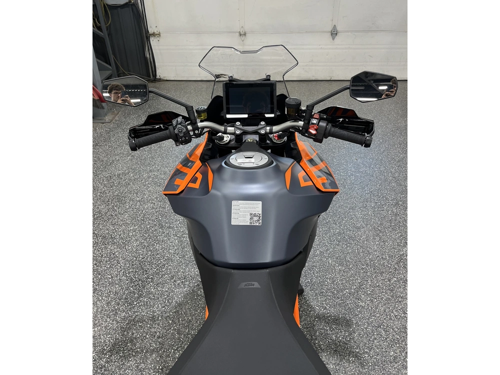 2024 Ktm 1290 Duke Gt alt
