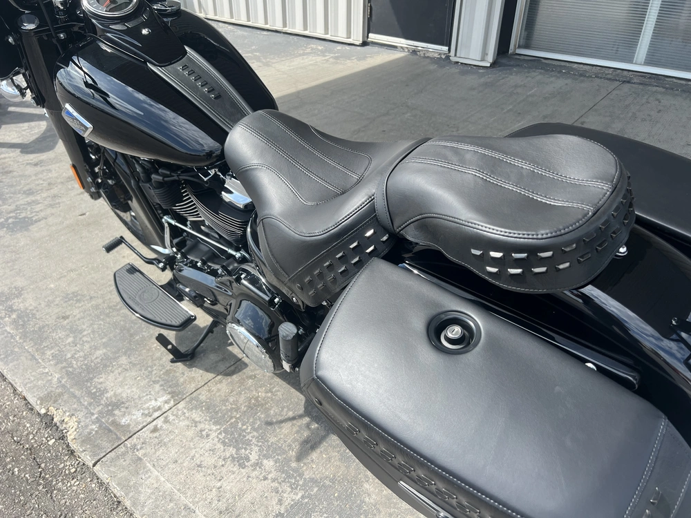 2025 Harley-davidson Flhc - Heritage Classic alt