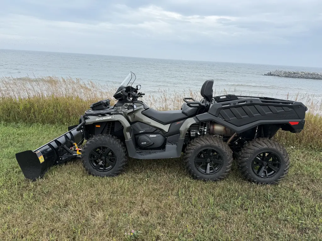 2024 Can-Am OUTLANDER MAX 1000 XT 6X6 PS