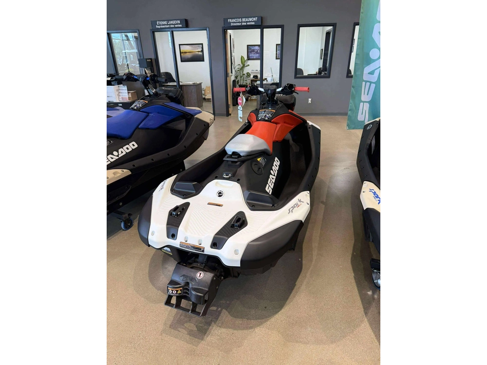 2025 Sea Doo Spark Trixx Pour 1 Au alt