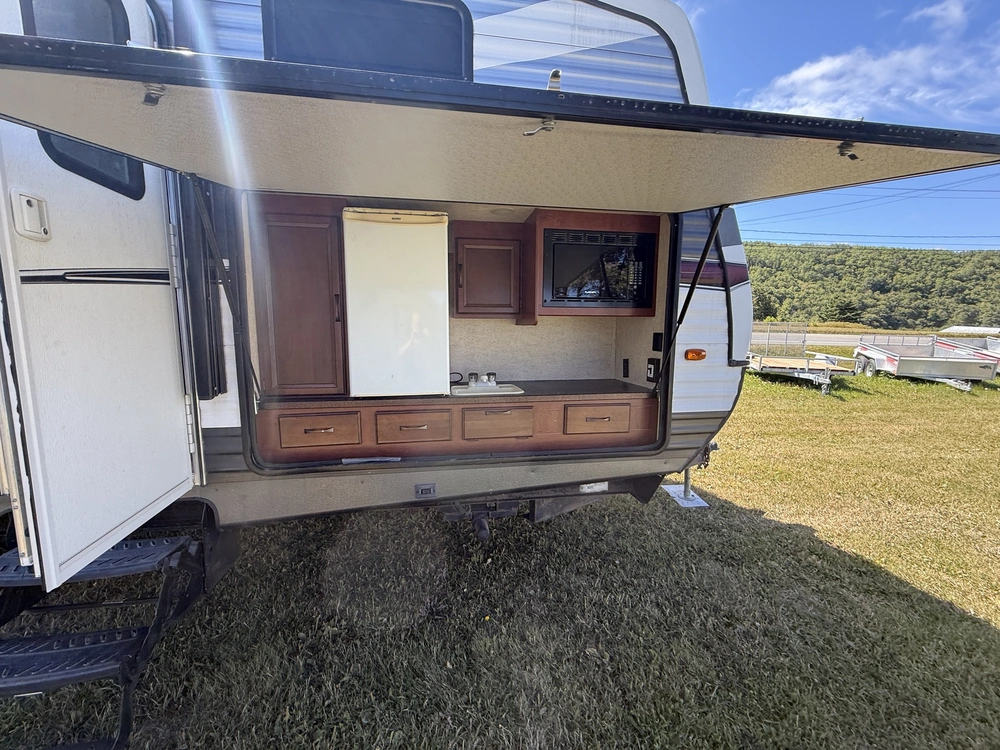 Forest River 30fbs Puma 2016 alt