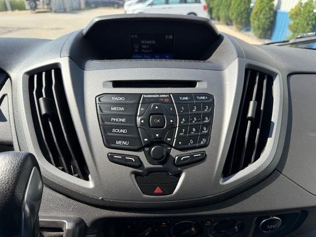 2018 Ford Transit T-150 Cargo Van alt