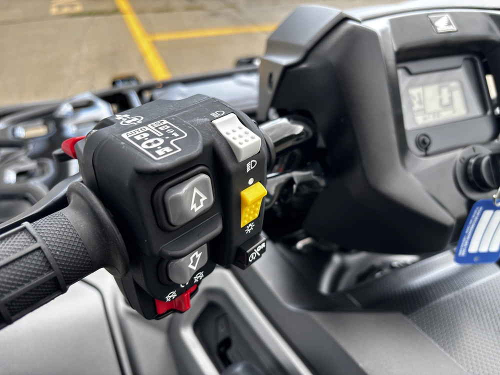 Honda Rubicon 520 Dct Irs Eps Deluxe Trx520 2026 alt