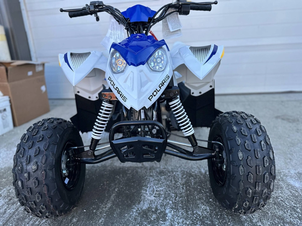 2025 Polaris Outlaw 110 Efi - Bright White / Blue alt