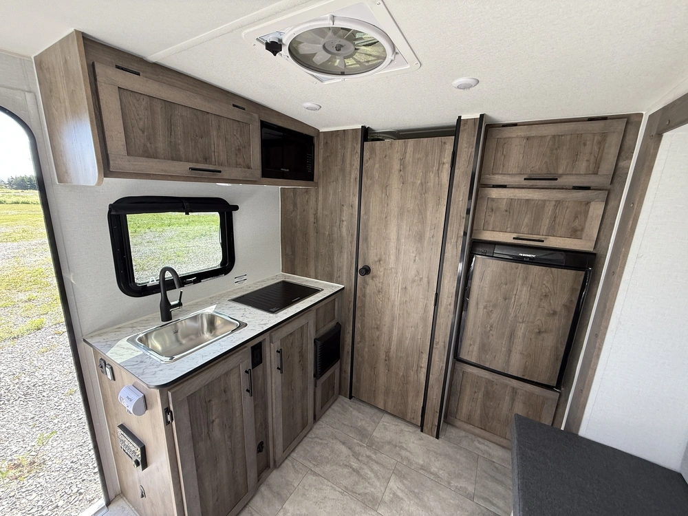 Prolite Escapade 2025 alt