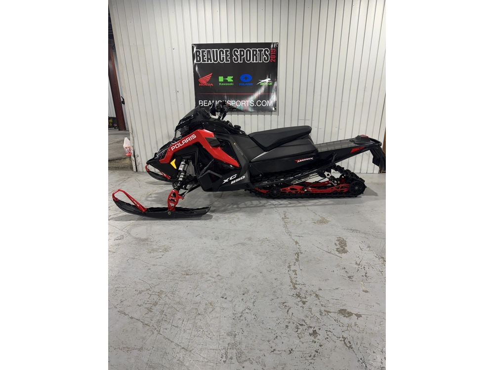 2021 Polaris 850 Indy Xc 137 Launch Edition |🏞️ Leader Motoneiges Beauce Sports 🏞️ alt