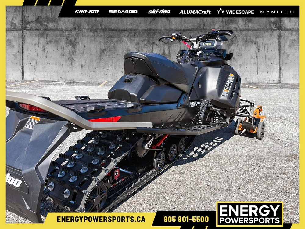 2022 Ski-doo Mach Z alt