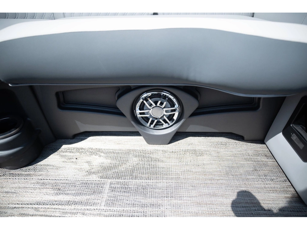 2025 Legend Vetta Levata 23 Crl alt