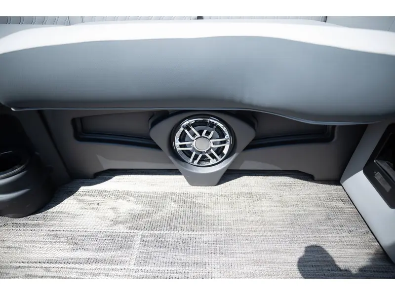 Legend VETTA LEVATA 23 CRL 2025