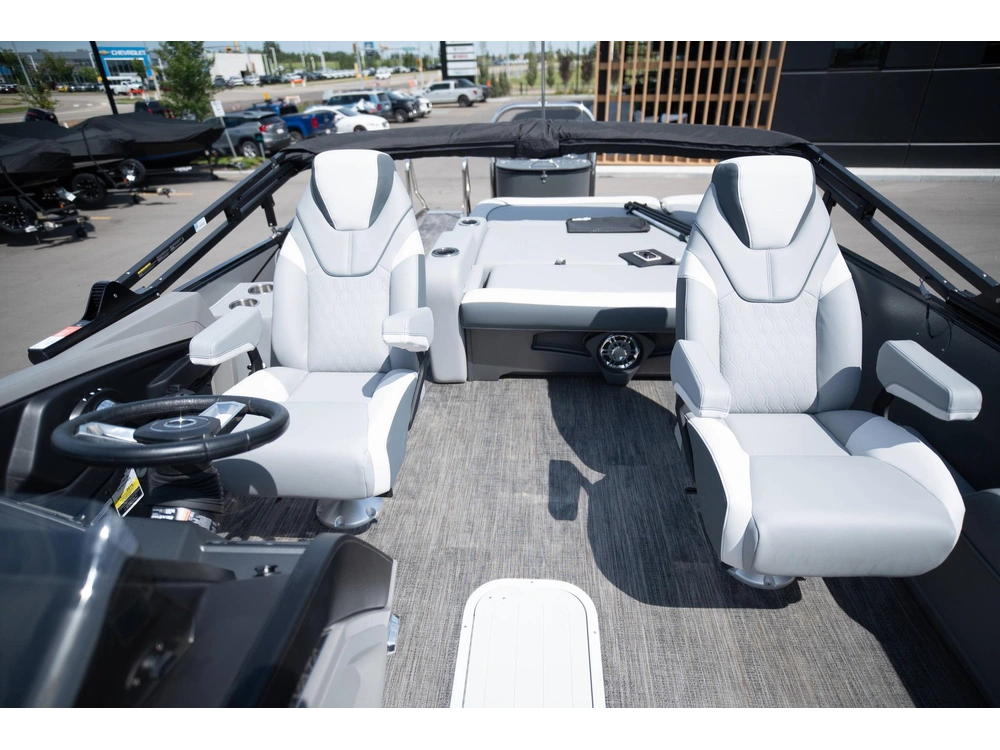 2025 Legend Vetta Levata 23 Crl alt