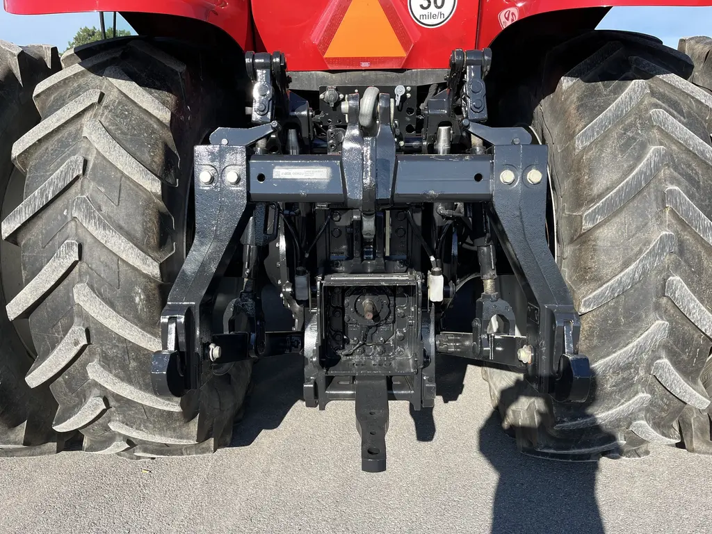 2017 Case IH Magnum 310