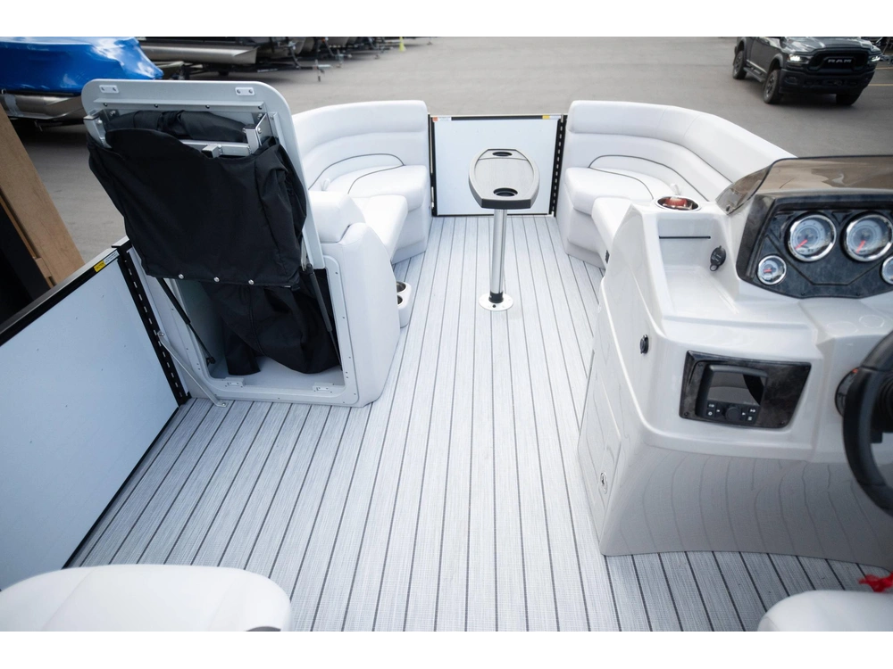 2024 Suncatcher Select 22rc 22rc alt