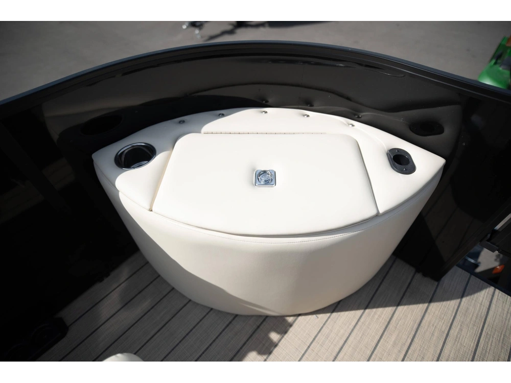 2025 Suncatcher Select 20f alt