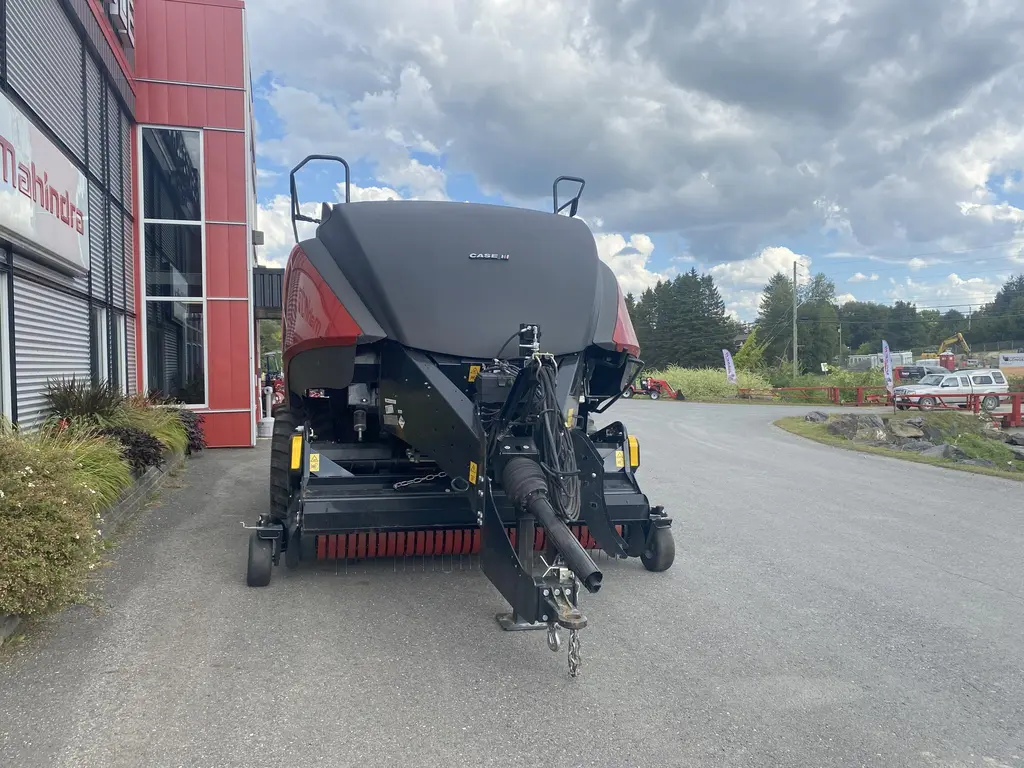 2024 Case IH LB434XL