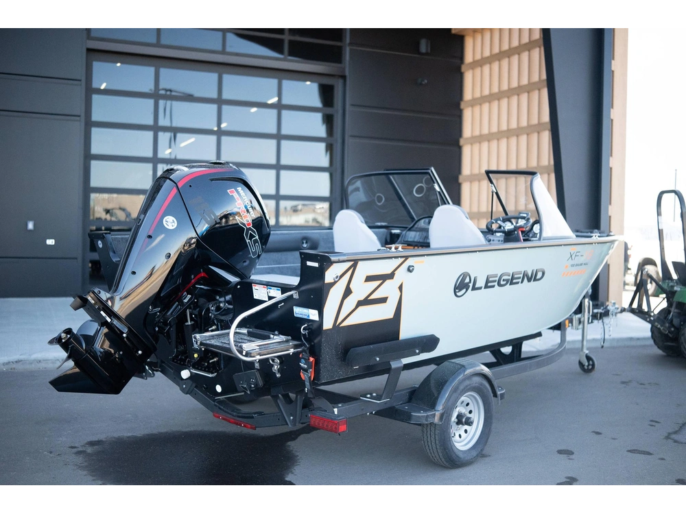 2025 Legend 18 Xf alt