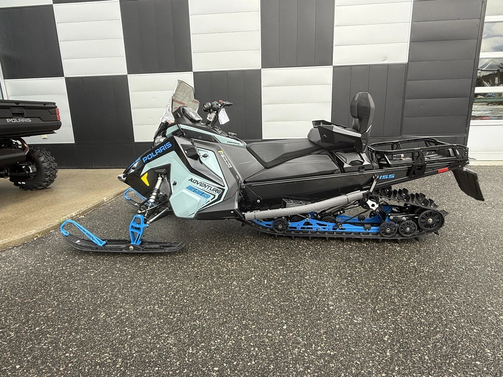 Polaris 650 Voyageur Adventure Ultimate 155 2026 alt