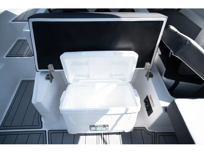 2024 Monterey Boats M20 BOWRIDER thumbnail 37