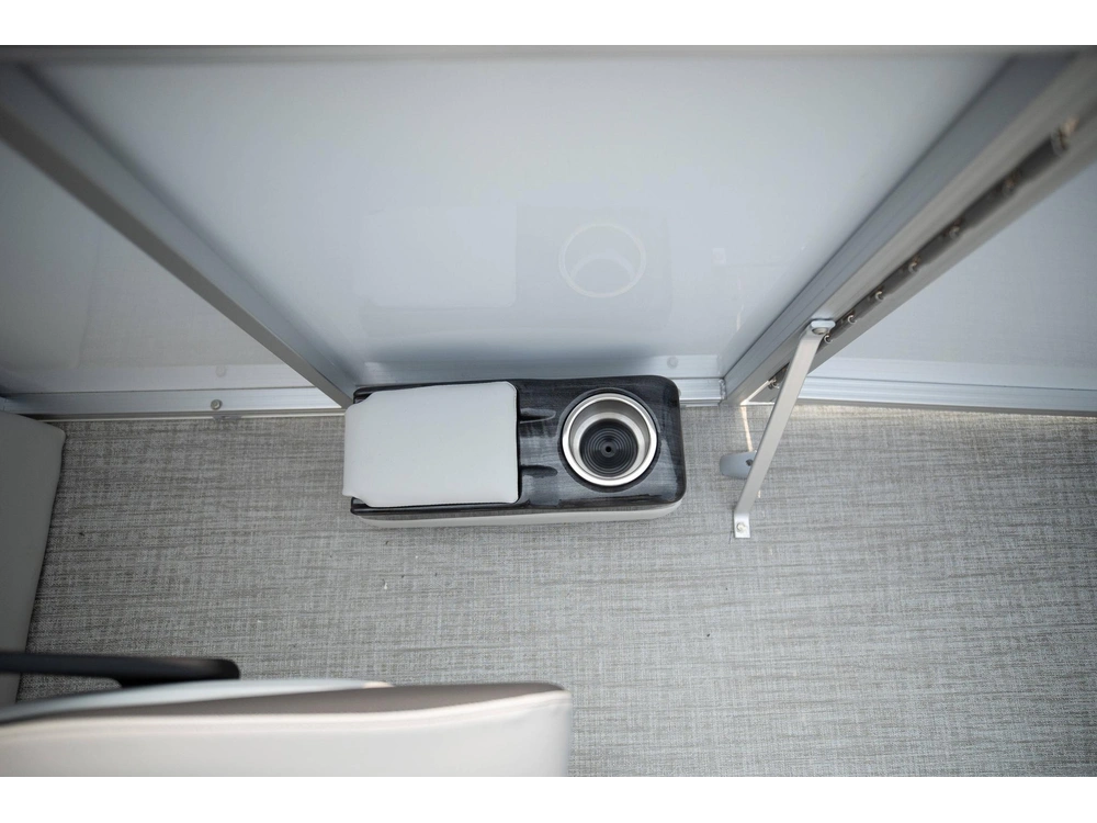 2025 Legend Q-series 23 Ql alt