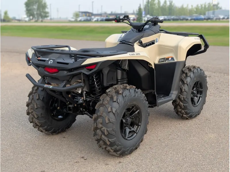 2026 Can-Am Outlander Pro XU HD7