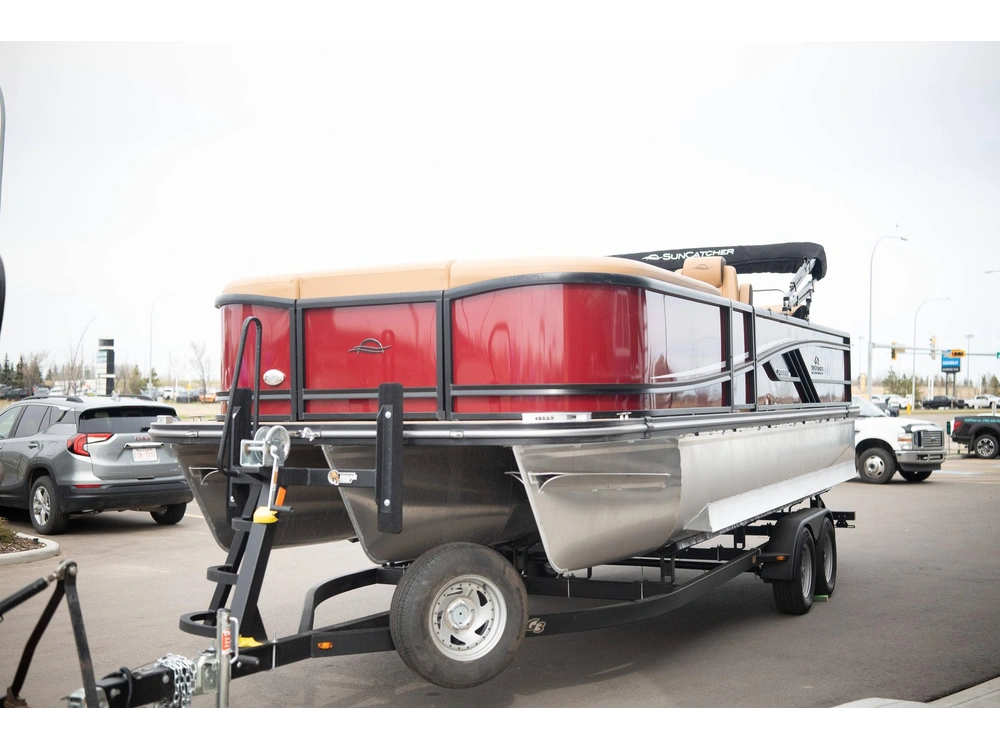 2025 Suncatcher Fusion 324sl alt