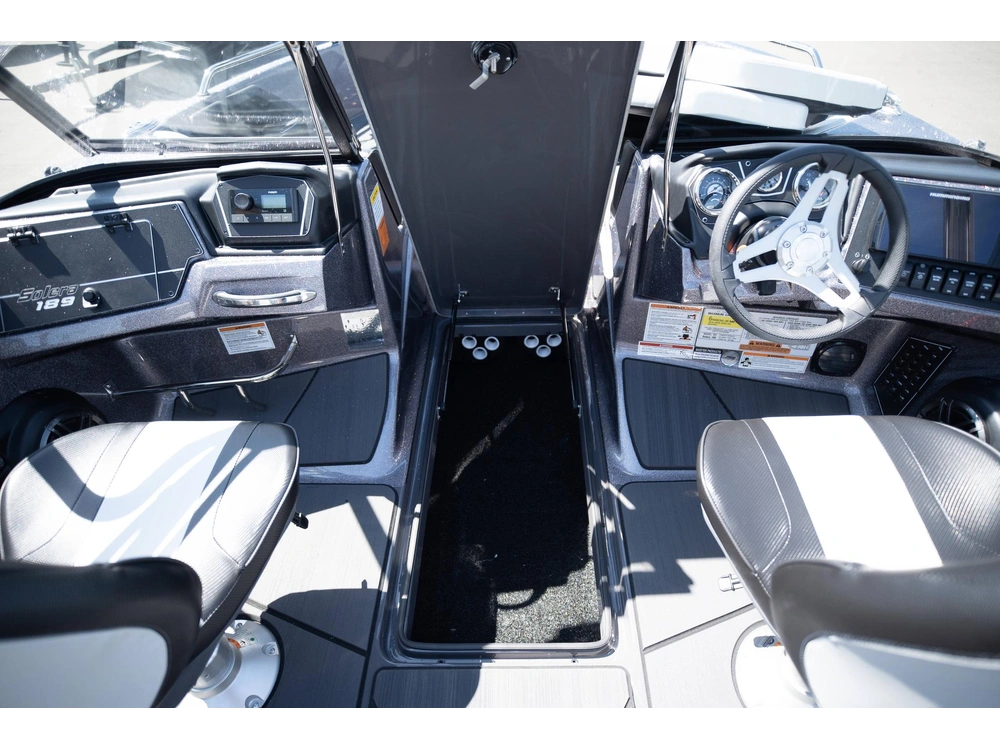 2025 Skeeter Products Solera 189 alt