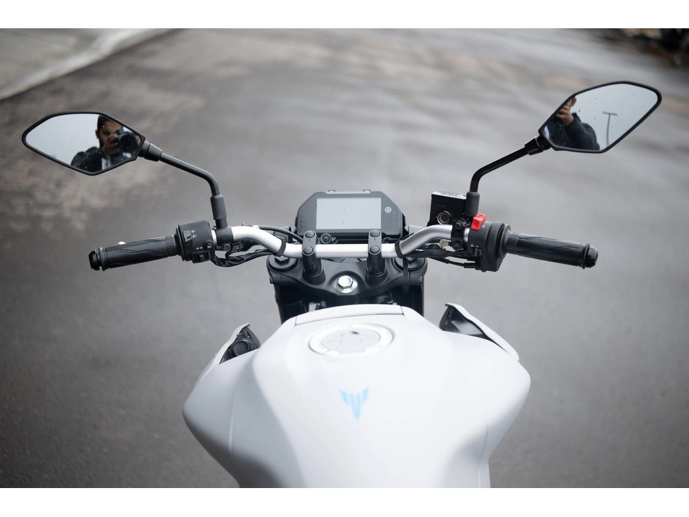 2025 Yamaha Mt-03 alt