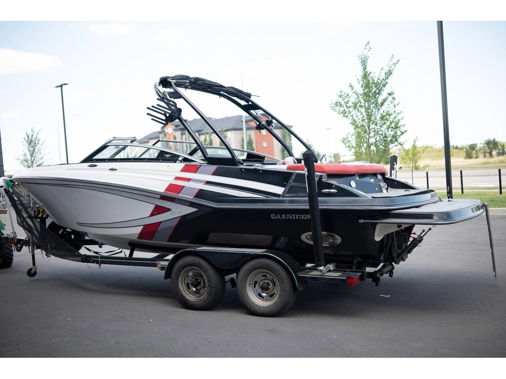 2013 Glastron Gt225 alt