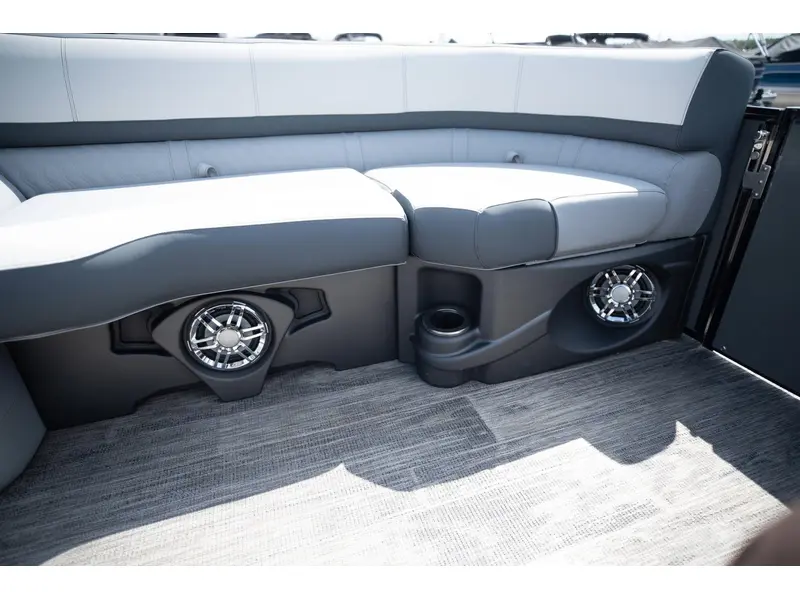 Legend VETTA LEVATA 23 CRL 2025