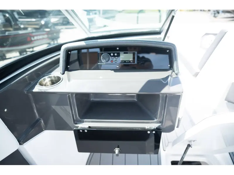 2024 Monterey Boats M20 BOWRIDER thumbnail 35