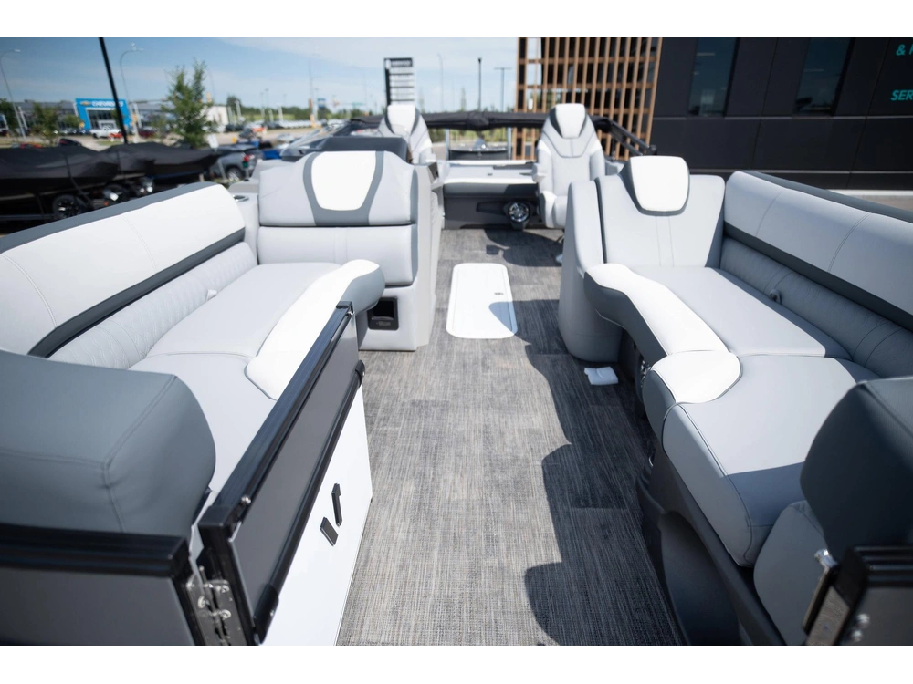 2025 Legend Vetta Levata 23 Crl alt