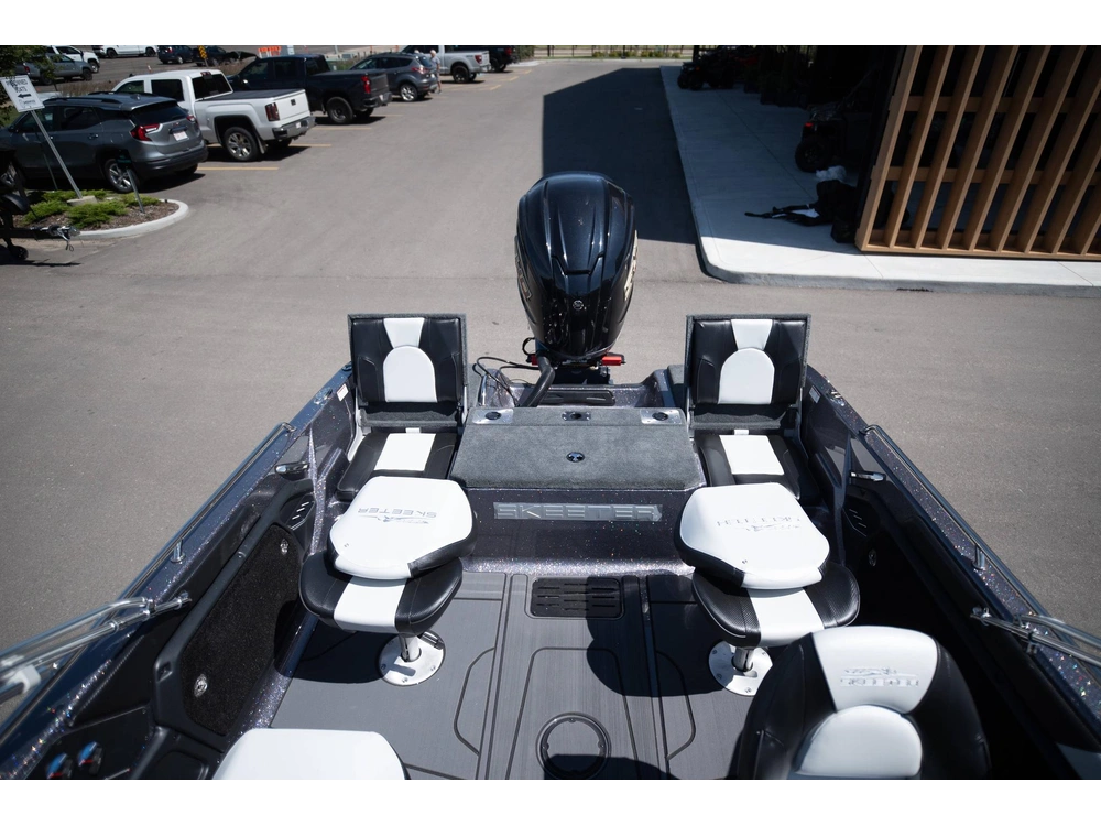 2025 Skeeter Products Solera 189 alt