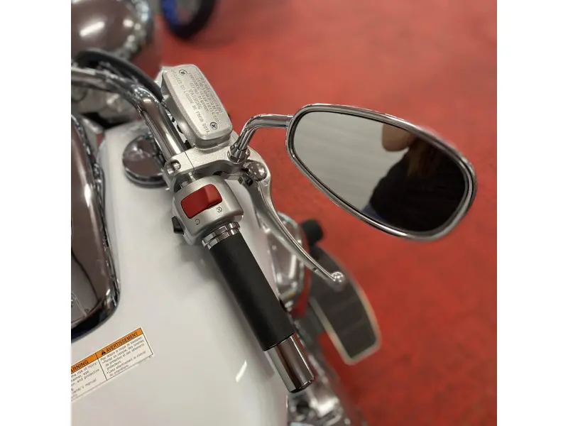 2025 Suzuki BOULEVARD C50 thumbnail 7