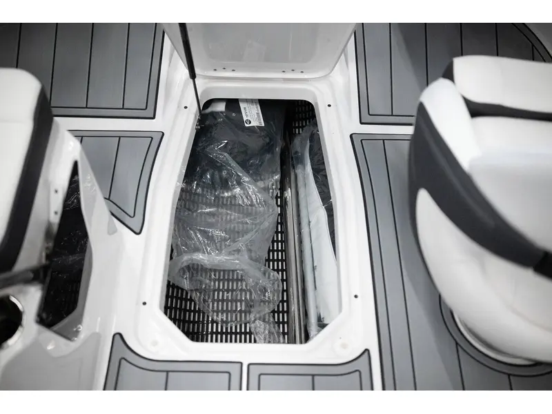 Monterey Boats M205 BOWRIDER 2025