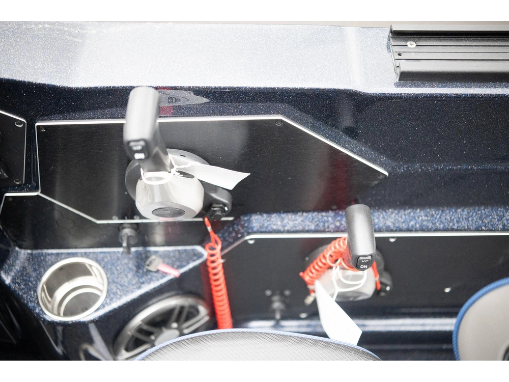 2025 Skeeter Products Wxr2060 alt