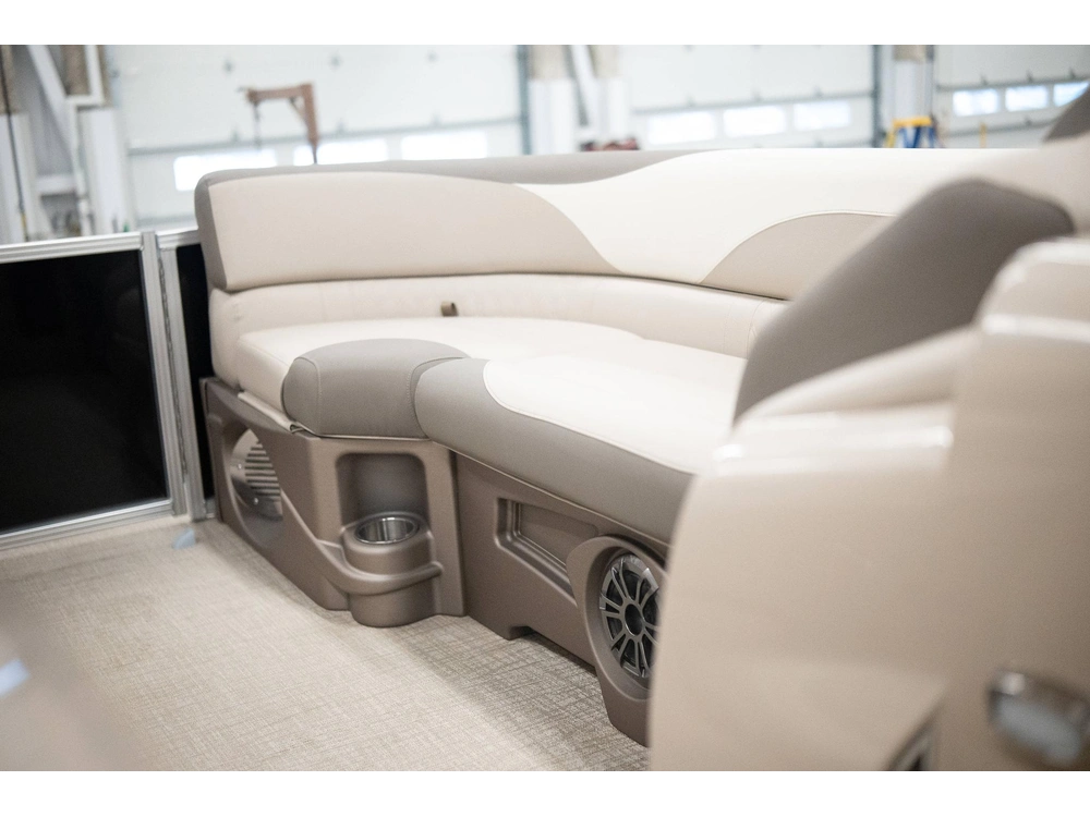 2024 Legend Q-series Cruiser Ws Sport Pro alt