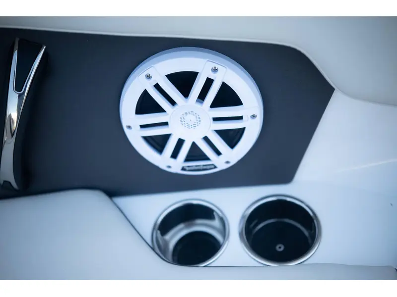 Monterey Boats M205 BOWRIDER 2024