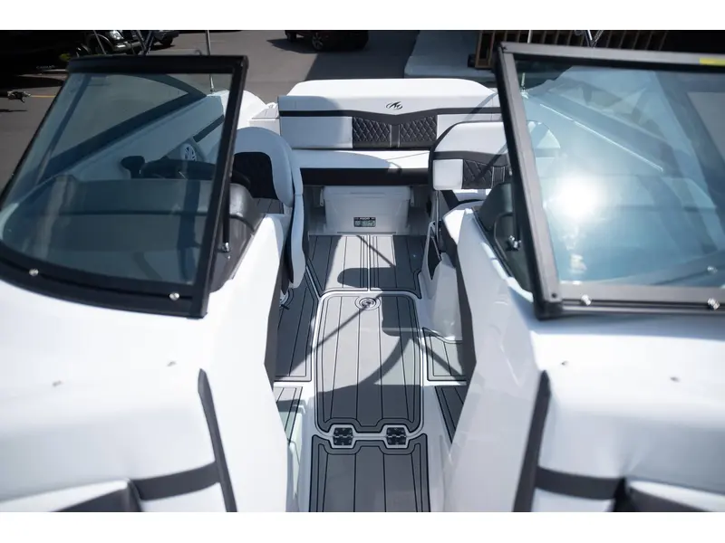 2024 Monterey Boats M20 BOWRIDER thumbnail 20
