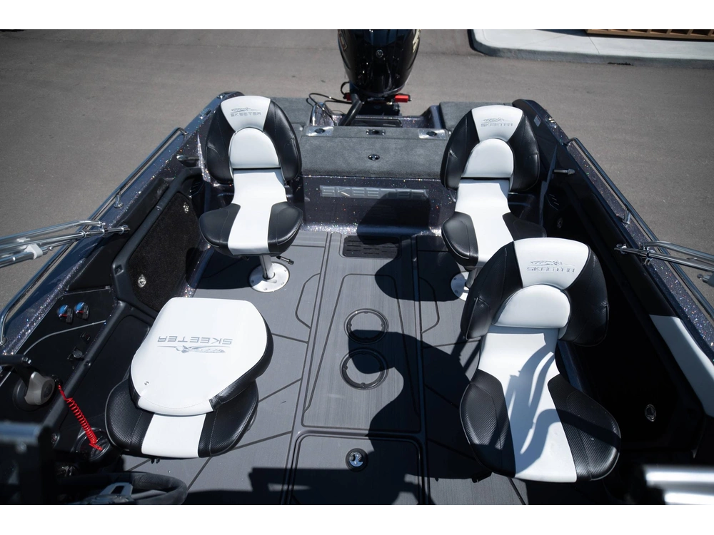 2025 Skeeter Products Solera 189 alt