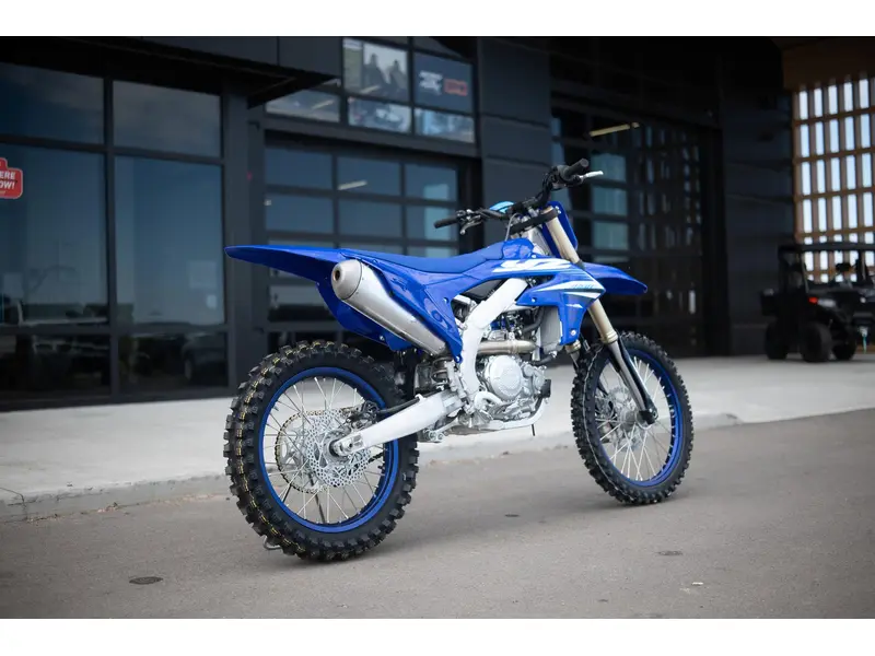 2025 Yamaha YZ450F thumbnail 4